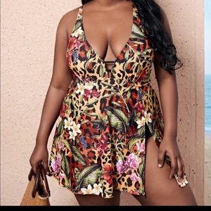 Size 3x Swimdress with slit!